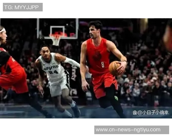 福克斯称赞开拓者防守战术成功迫使球队后卫频频出手