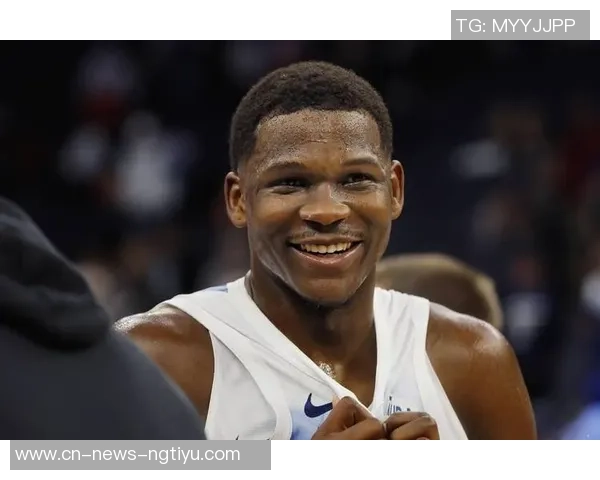 爱德华兹作为球队核心在关键时刻应勇于承担责任不可消失